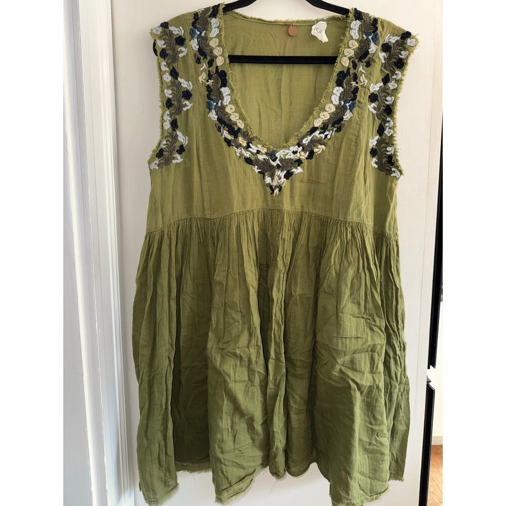 Free People One / embroidered babydoll dress/tunic / Sz M - Picture 2 of 4
